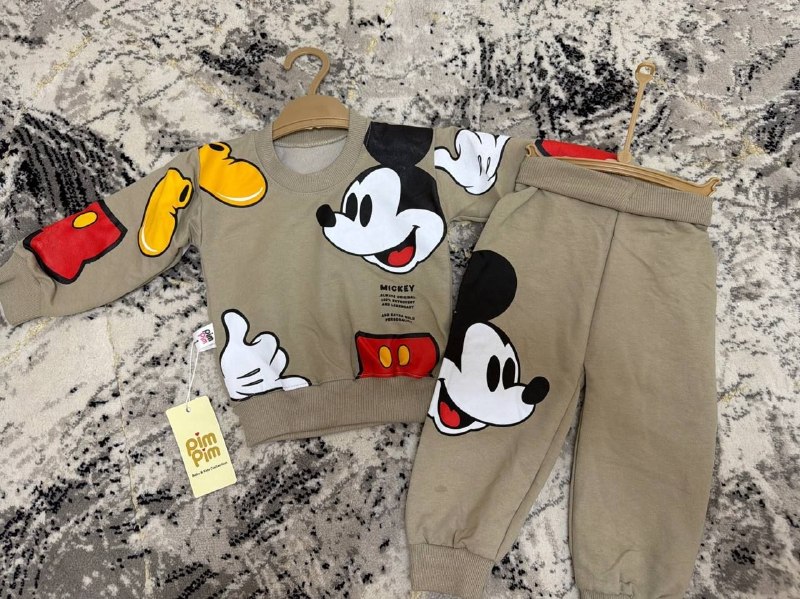 Mickey Mouse bolalar kostyumi
