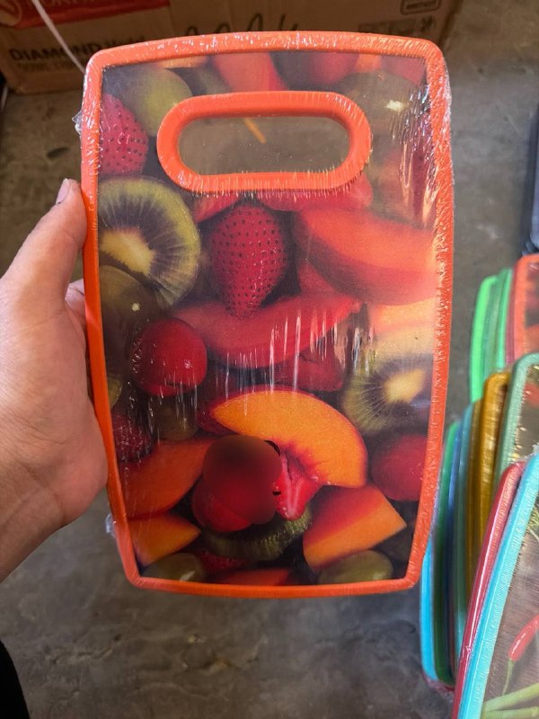 Plastik kesish taxtasi